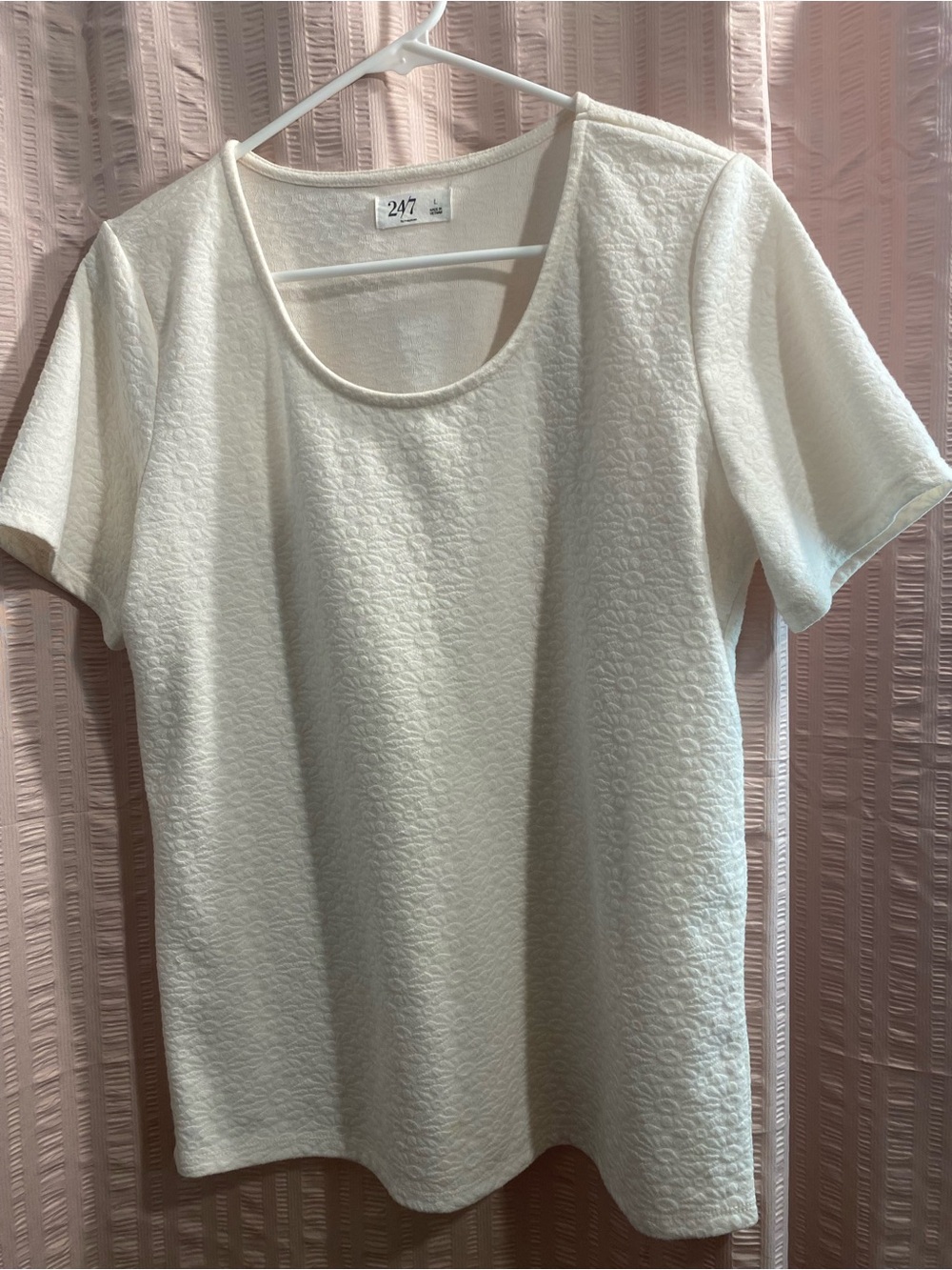 24/7 by Maurice’s Cream Short Sleeve Scoop Neck Tee with Textured Floral Knit